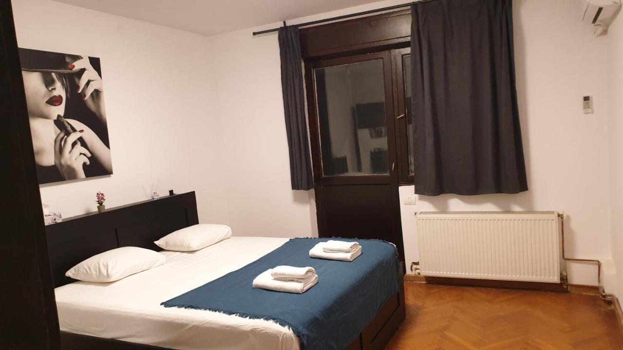 Apartamento Old Town Bliss Bucarest Exterior foto