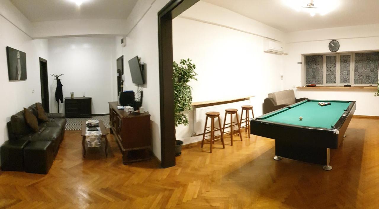 Apartamento Old Town Bliss Bucarest Exterior foto